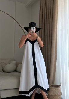 V Yaka Tasarım Askılı Elbise